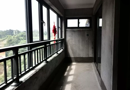 莆田市城廂區(qū)霞林街道興霞路655號(hào)棠霞玖璽小區(qū)3號(hào)樓902室的房地產(chǎn)