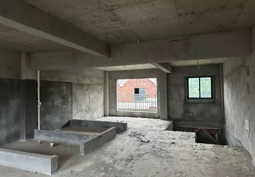 仙游縣鯉城街道龍泉社區(qū)師范路東側(cè)（萬晨·伯爵山B地塊）B53#幢1-5層B5301號(hào)的房地產(chǎn)