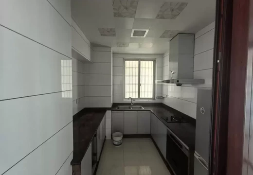 坐落莆田市荔城區(qū)鎮(zhèn)海辦闊口居委會海豐中街392號陽光小區(qū)12#2415、2407室的房地產