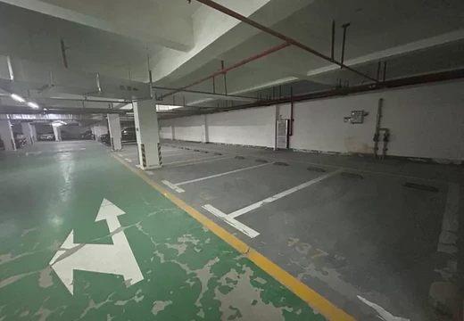 莆田市荔城區(qū)黃石鎮(zhèn)重興南街1399號(hào)地王地下一層A區(qū)131號(hào)