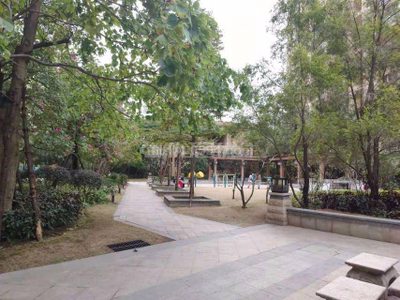 英龍居委會(huì)東山巷9號(hào) 精裝 租金1800元 面積106㎡ 3室2廳2衛(wèi)-莆田租房