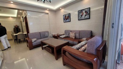 湖濱小區(qū) 精裝 總價92萬 面積97㎡ 3室2廳2衛(wèi)-莆田二手房