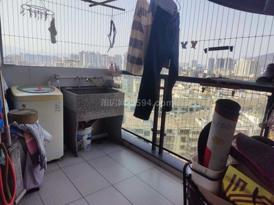 梅峰和中山本校的電梯房 學(xué)位是空的-莆田二手房