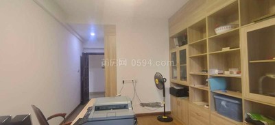 進修小學(xué) 黃金樓層 豪華裝修現(xiàn)在只賣毛坯價8XXX-莆田二手房