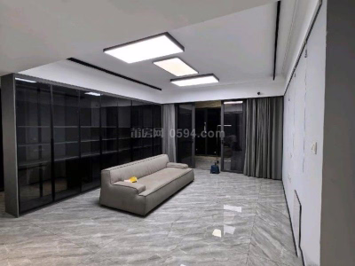 九五醫(yī)院對面 新光皇庭水岸二期精裝3房 體育場 紅星美凱龍-莆田租房