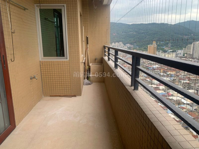 8900一平買筱塘小學(xué)對面 女人街高層四房 拎包入住-莆田二手房