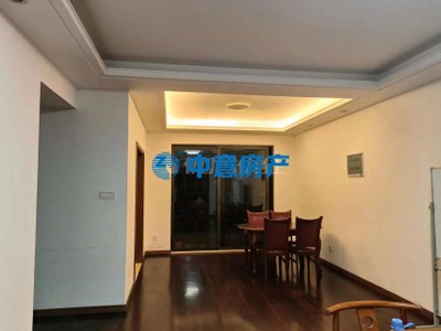 玉湖公園  萬科三期  家具家電齊全 拎包入住 -莆田租房