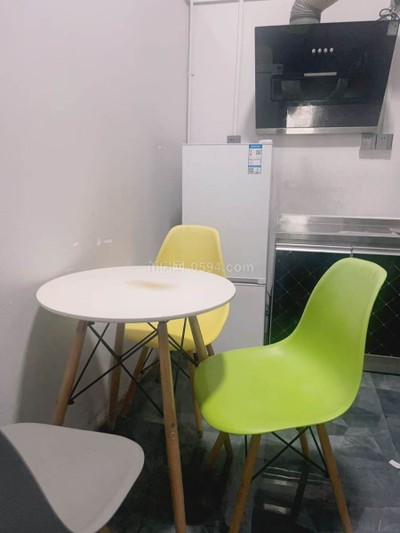 筱塘市場(chǎng)附近 獨(dú)門(mén)獨(dú)衛(wèi) 一室一廳-莆田租房